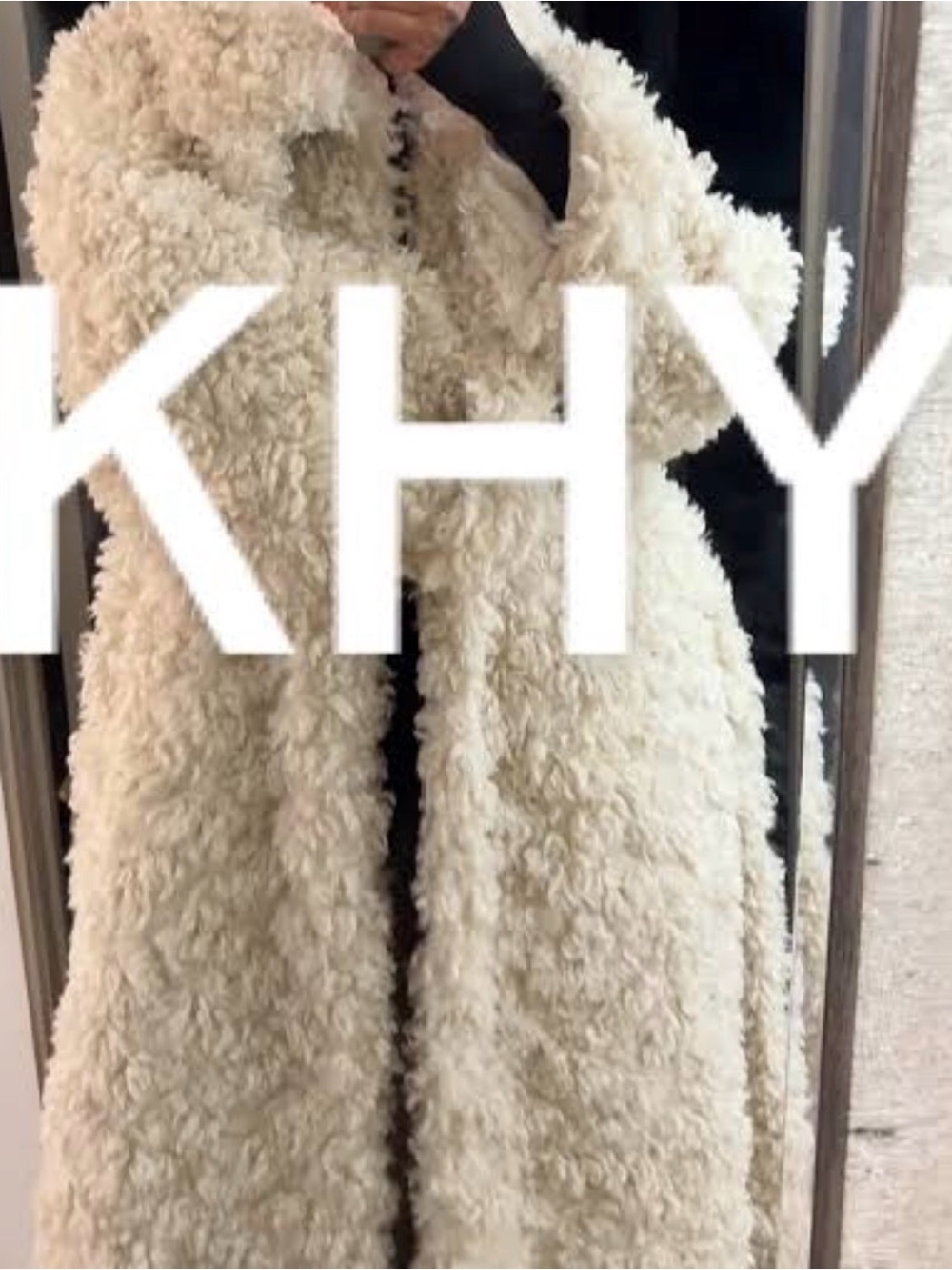 KHY Kylie Jenner Women's Cream Faux Shearling Jacket